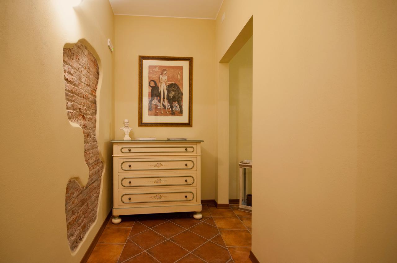 B&B Corte Toro Lucca Ngoại thất bức ảnh